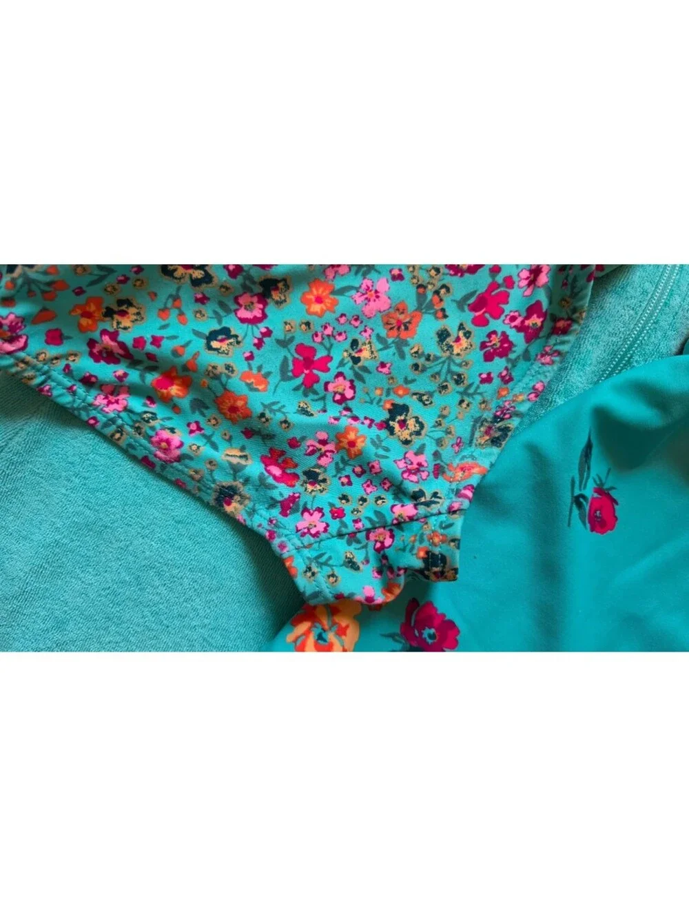 GUC Girls Swimsuit bundle! OshKosh Bgosh 2pc swimsuit w/ OP swim cover, 5T, #103